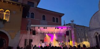 Muggia Tribute Festival, Muggia, piazza Marconi, AC/DC, Claudio Baglioni, ABBA, eventi a Muggia
