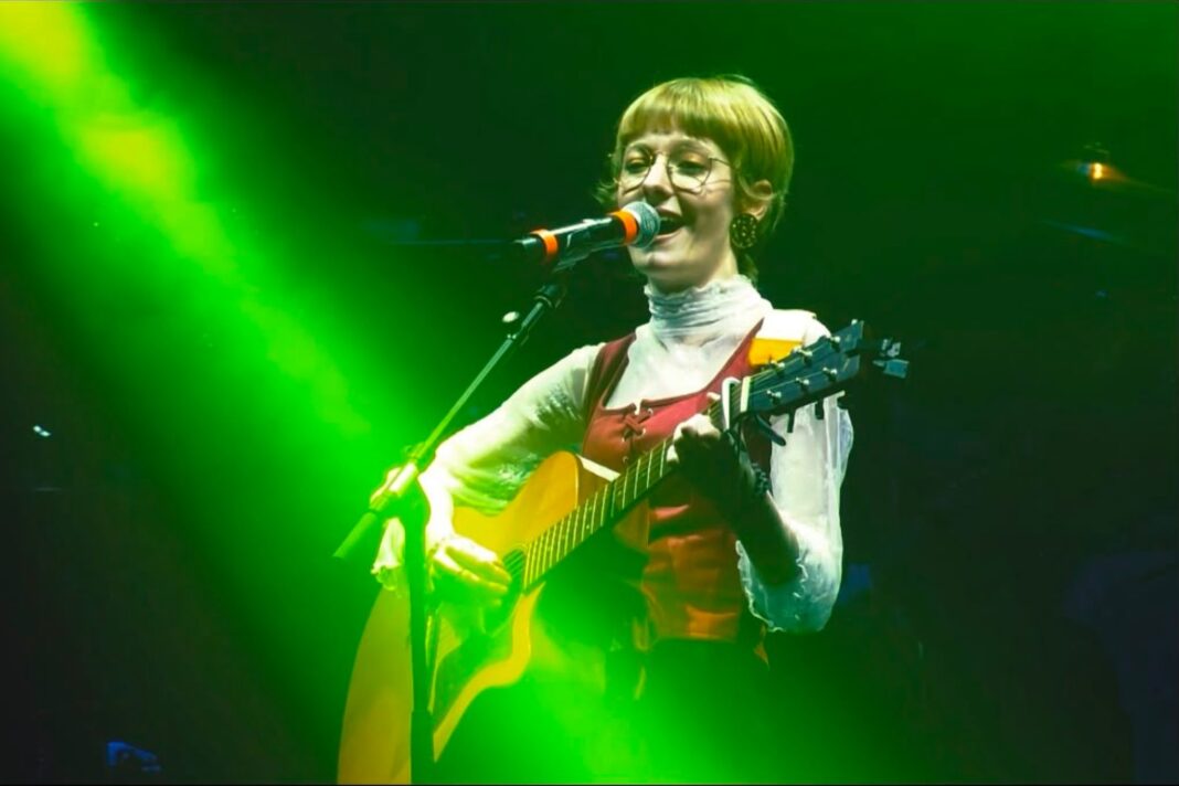 Angela Cotterle, X Factor 2026, Trieste, musica, cantautrice, talent show, intervista