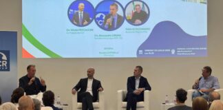 Dal Green Deal ai migranti: ecco perché FdI chiede di cambiare l’Europa VIDEO-SERVIZIO Fratelli d'Italia, Green Deal, Unione Europea, Alessandro Ciriani, Nicola Procaccini, Fabio Scoccimarro, immigrazione europea