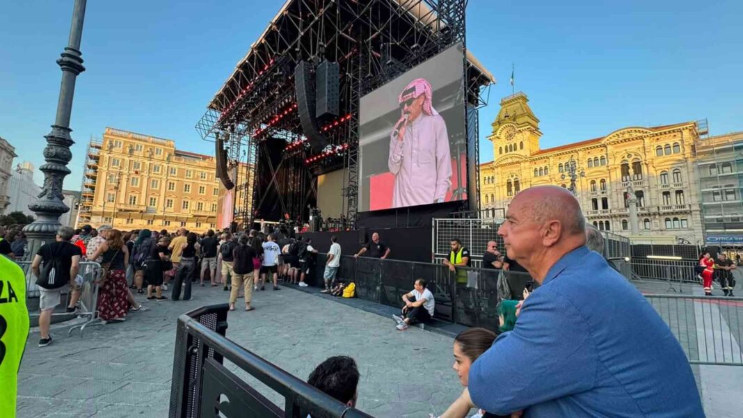 Gorillaz, Roberto Dipiazza, Giorgio Rossi, piazza Unità d’Italia, concerti a Trieste, Eiffel 65, eventi Trieste