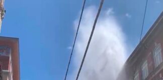 via Commerciale, Trieste, AcegasApsAmga, rottura condotta idrica, lavori stradali, viabilità Trieste, cantiere