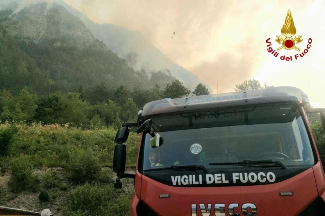 Incendi FVG, Incendio Claut, Incendio Monrupino, Protezione Civile FVG, Pompieri Volontari, Claut, Carso triestino