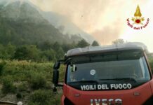 Fiamme senza sosta in Friuli Venezia Giulia: 45 ettari in fumo a Claut, 17 a Monrupino Incendi FVG, Incendio Claut, Incendio Monrupino, Protezione Civile FVG, Pompieri Volontari, Claut, Carso triestino