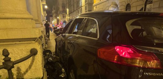 Trieste, incidente stradale, centro città, via Fabio Filzi, via Machiavelli, moto, Polizia Locale