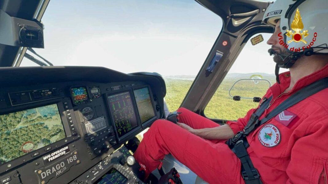 Incendio boschivo, Monrupino, Carso triestino, Vigili del fuoco, Protezione Civile, Canadair sloveni, Emergenza incendio