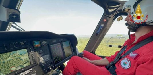 Incendio boschivo, Monrupino, Carso triestino, Vigili del fuoco, Protezione Civile, Canadair sloveni, Emergenza incendio