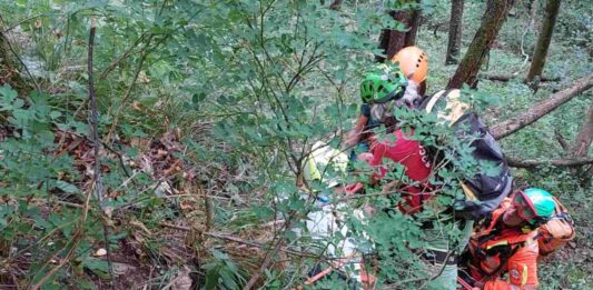 Montenars, Udine, escursionismo, Soccorso Alpino, elisoccorso, incidenti in montagna, sentiero delle cascate