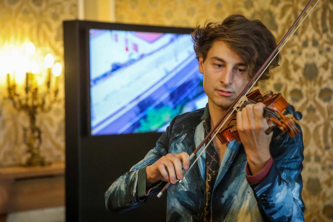 Pierpaolo Foti, Trieste, Medaglia bronzea, Comune di Trieste, Serena Tonel, violinista, musica classica