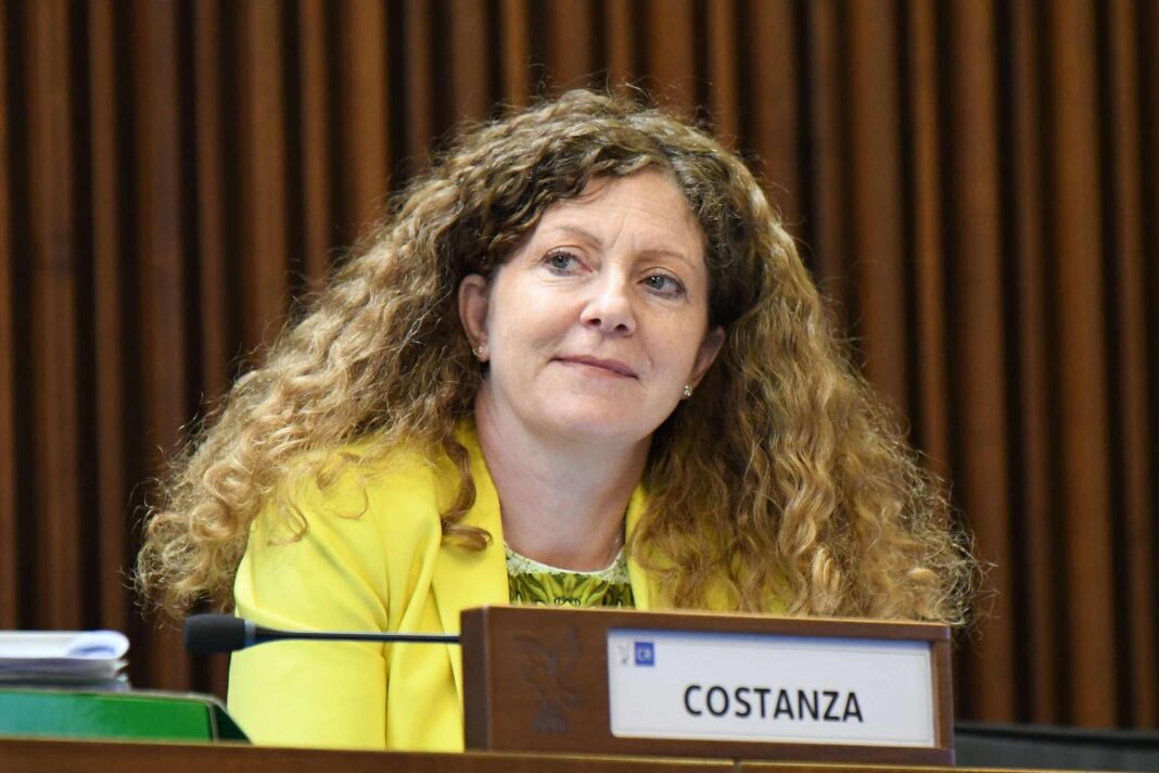 costanza commissioni pari opportunità